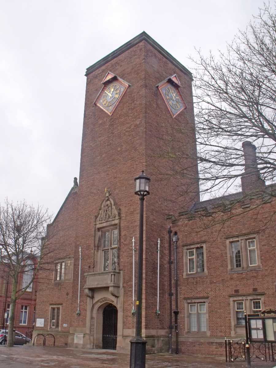 Dudley Town Hall